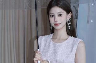 17吃瓜comiOS版本新增收藏功能，精彩吃瓜不容错过