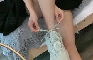 苹果版hl155.ccm黑料发布，网友们的吐槽简直停不下来！