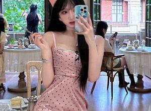 五一吃瓜群网站让网友轻松获取最新瓜讯，五一假期尽享精彩
