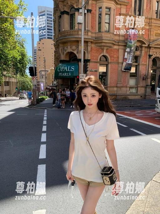第一吃瓜网 加入第一吃瓜网chigua,获取最新的iOS吃瓜和资源信息!